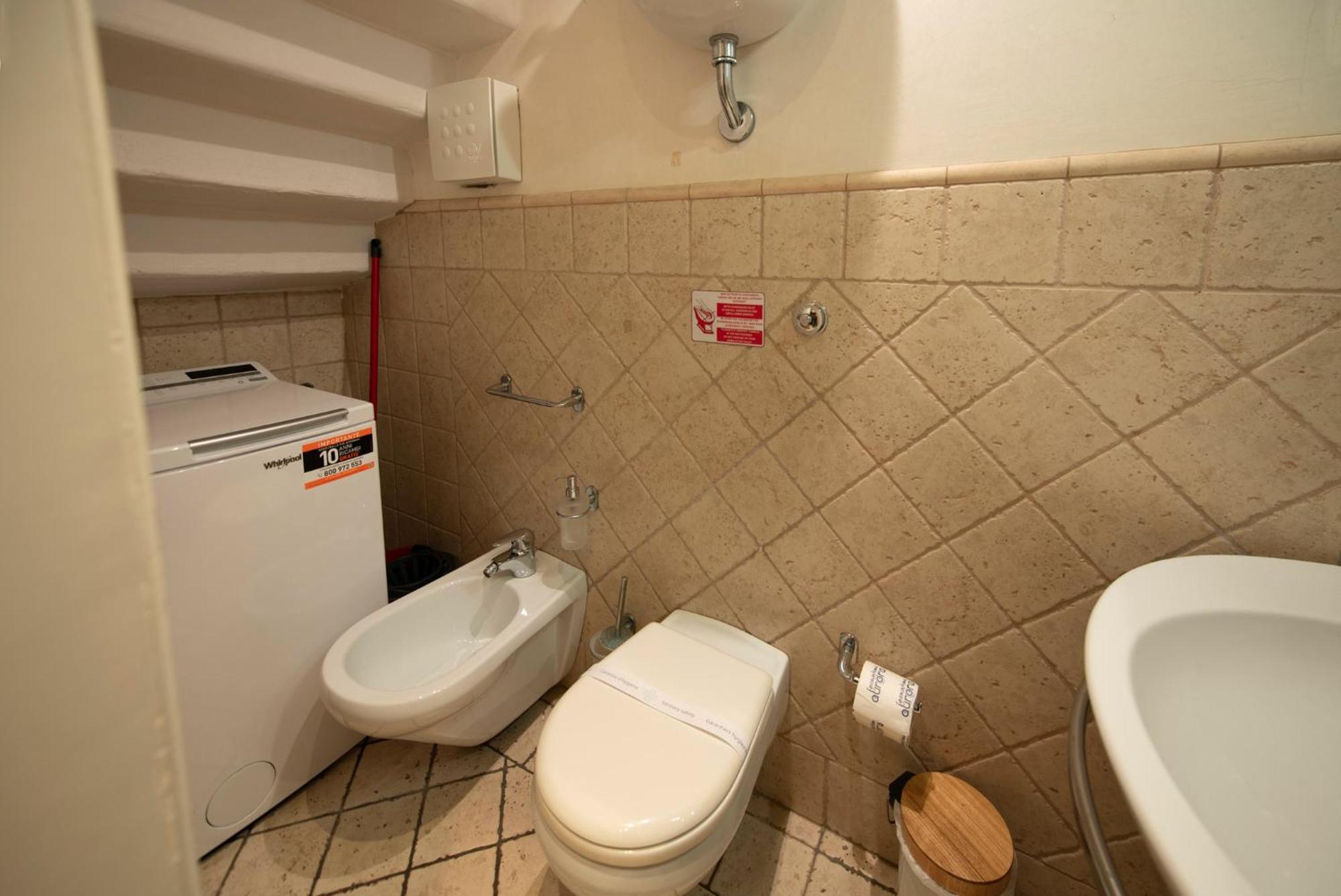 Terme Apartment By Mamo Firenze Bagian luar foto